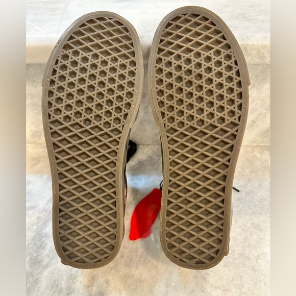 Vans Old Skool Twist Moma Salvador Dali Men’s Sz: 6 | Women’s Sz: 7.5 - NWT - Picture 7 of 16